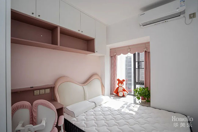 80㎡現(xiàn)代風(fēng)兩室雅居，化繁為簡的設(shè)計(jì)，清新脫俗的生活，空間感也十足